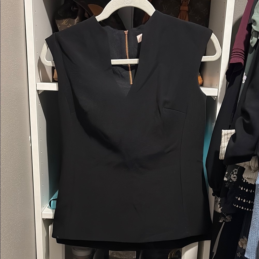 Ted Baker Elegant Black Sleeveless Top